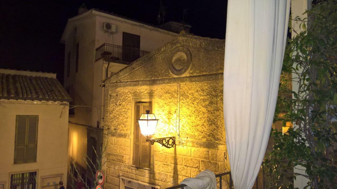 Centro E Spiaggia Ambra Anguillara Sabazia Exteriör bild